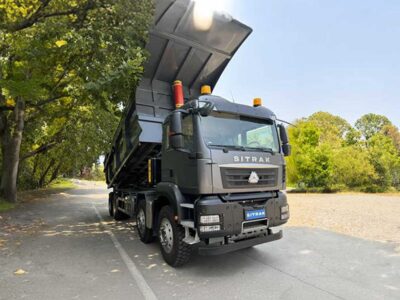 sitrak-c7h-8x4-tipper-hero